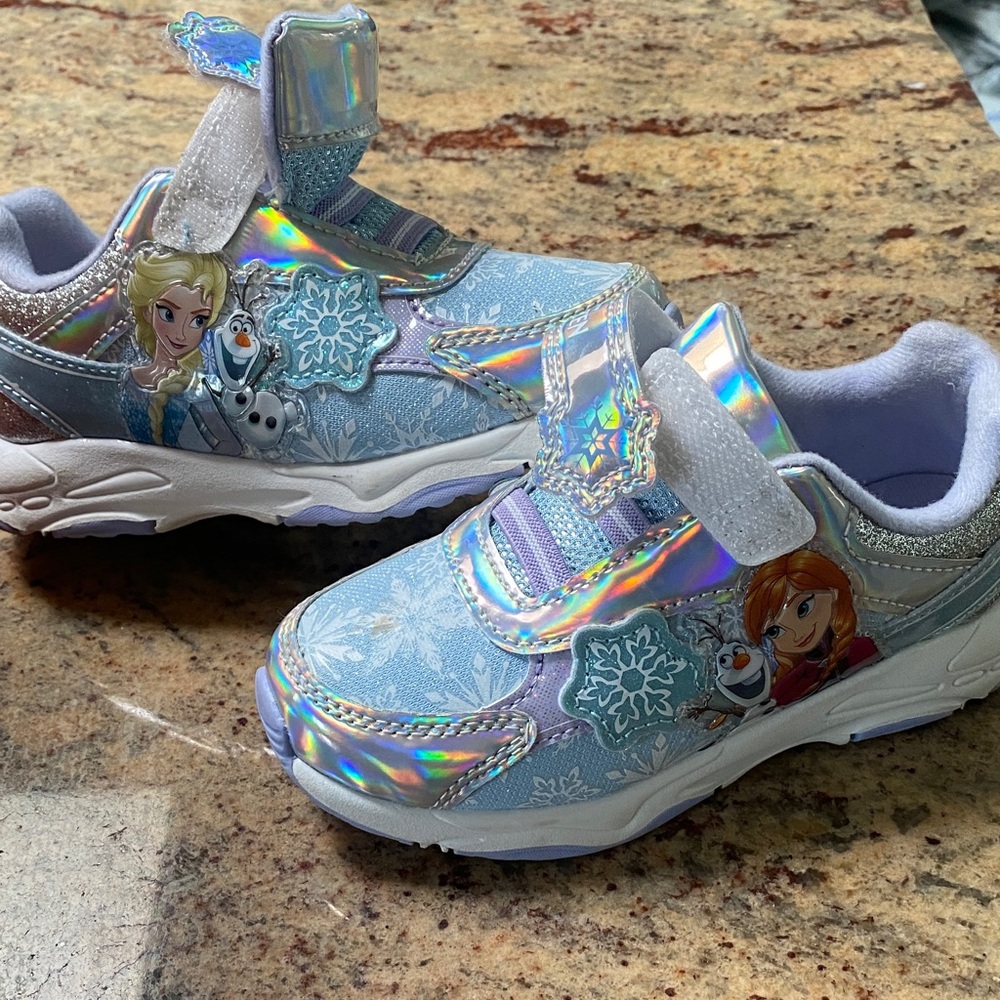 Frozen Themed Kids Sneakers - Holographic Blue and Silver